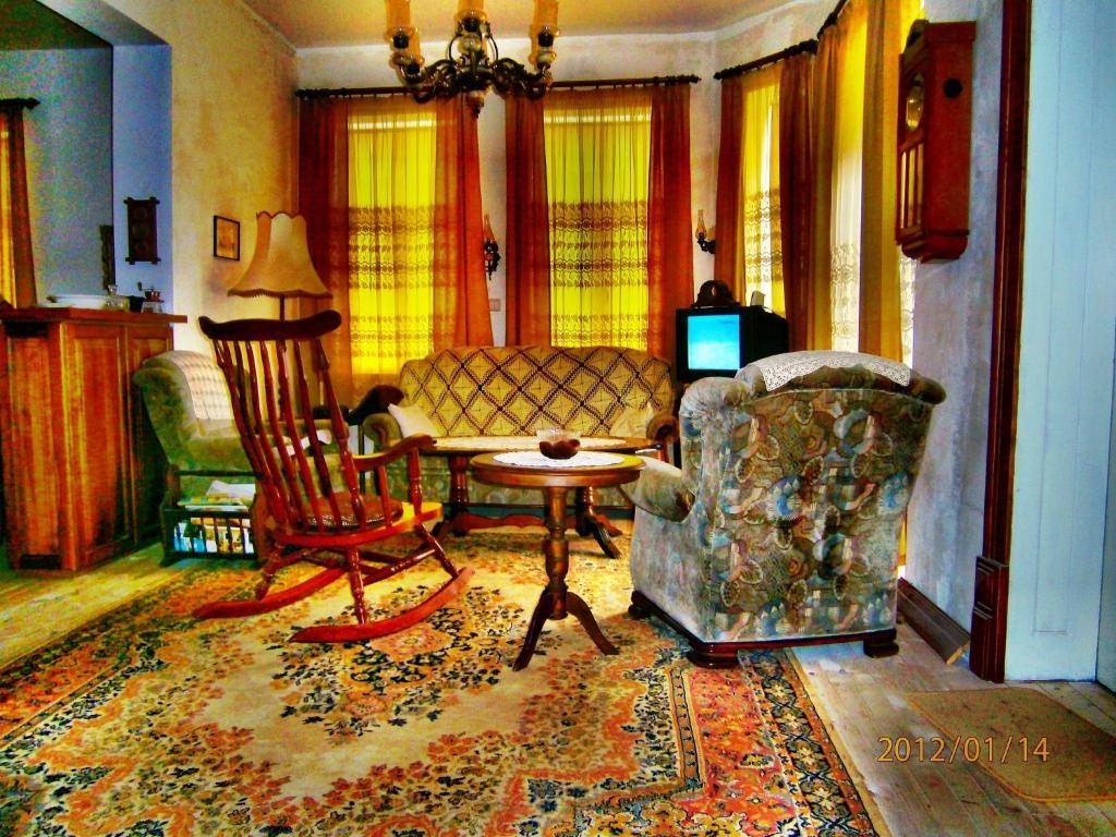 Retro - 19th Century Guest House Balchik Esterno foto
