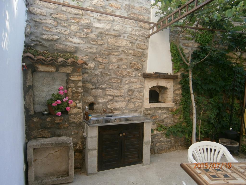 Retro - 19th Century Guest House Balchik Esterno foto