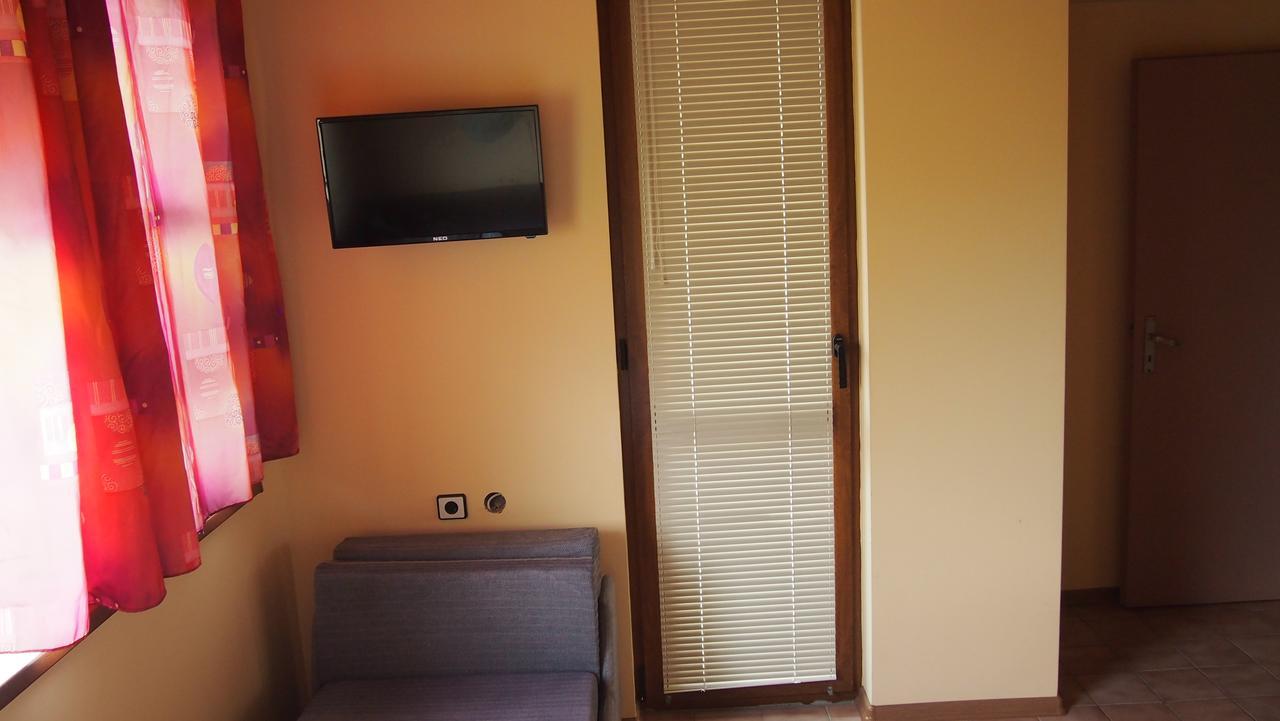 Retro - 19th Century Guest House Balchik Esterno foto